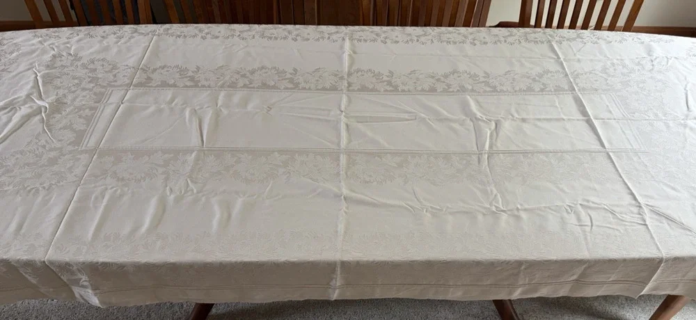 Vintage Ivory Damask Linen Tablecloth Floral Pattern Table Linens 110x54
